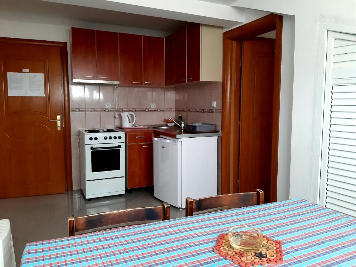 Apartments Parapid بودفا المظهر الخارجي الصورة