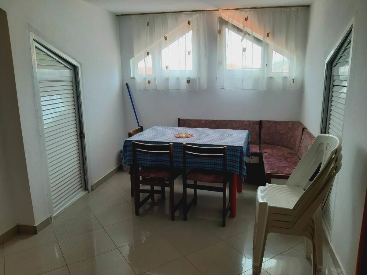 Apartments Parapid بودفا المظهر الخارجي الصورة