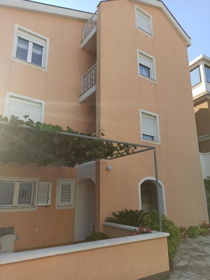 Apartments Parapid بودفا المظهر الخارجي الصورة