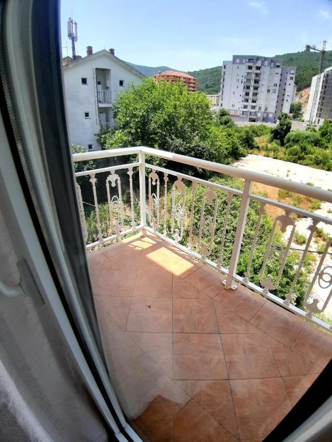 Apartments Parapid بودفا المظهر الخارجي الصورة