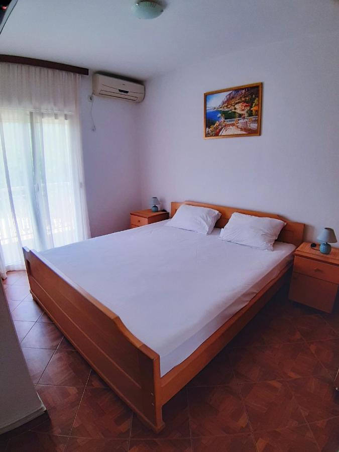 Apartments Parapid بودفا المظهر الخارجي الصورة