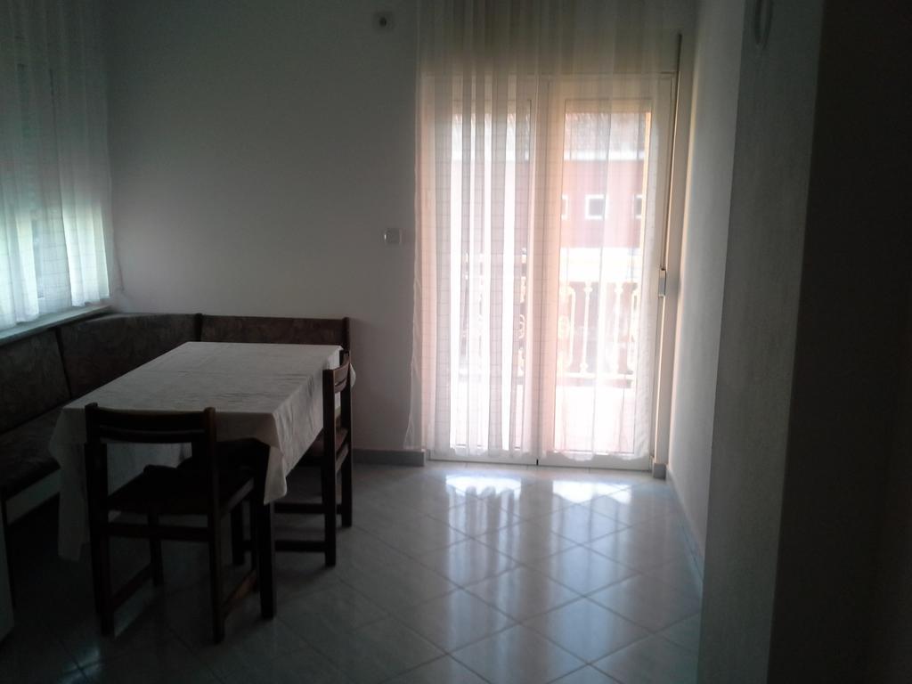 Apartments Parapid بودفا الغرفة الصورة
